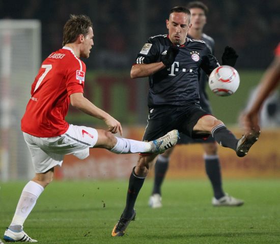 缛节的会议 缛节的会议