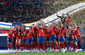 中激發出更 中激發出更